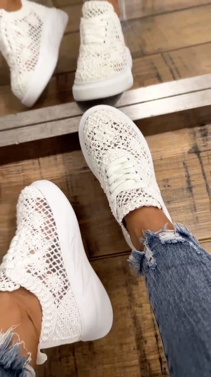 Women's woven Pattern Hollow Shoes